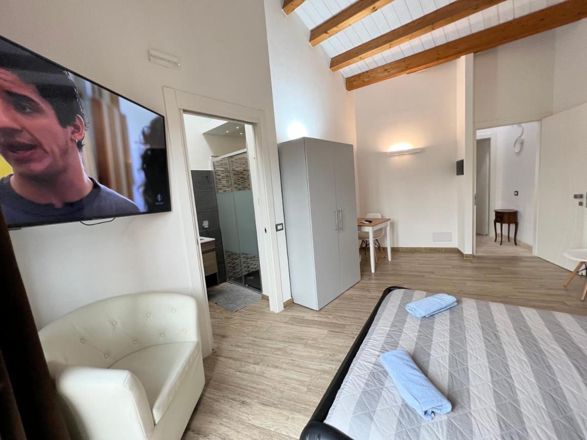 L'Angelo Bianco 2 Apartman Pula Kültér fotó