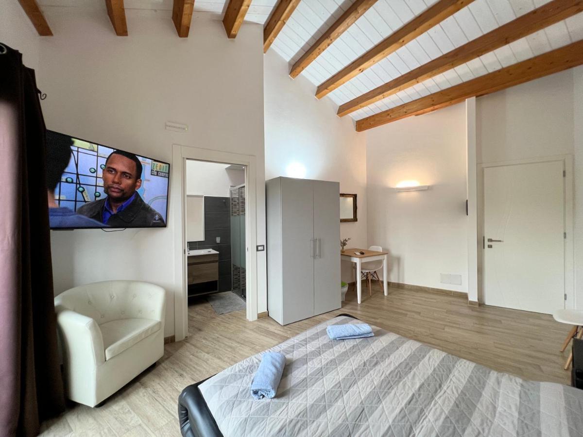 L'Angelo Bianco 2 Apartman Pula Kültér fotó